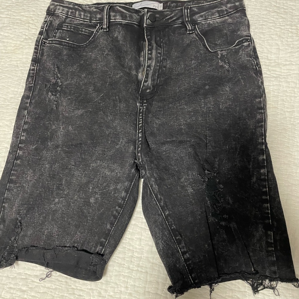 Black Jean Shorts with Distressed Details